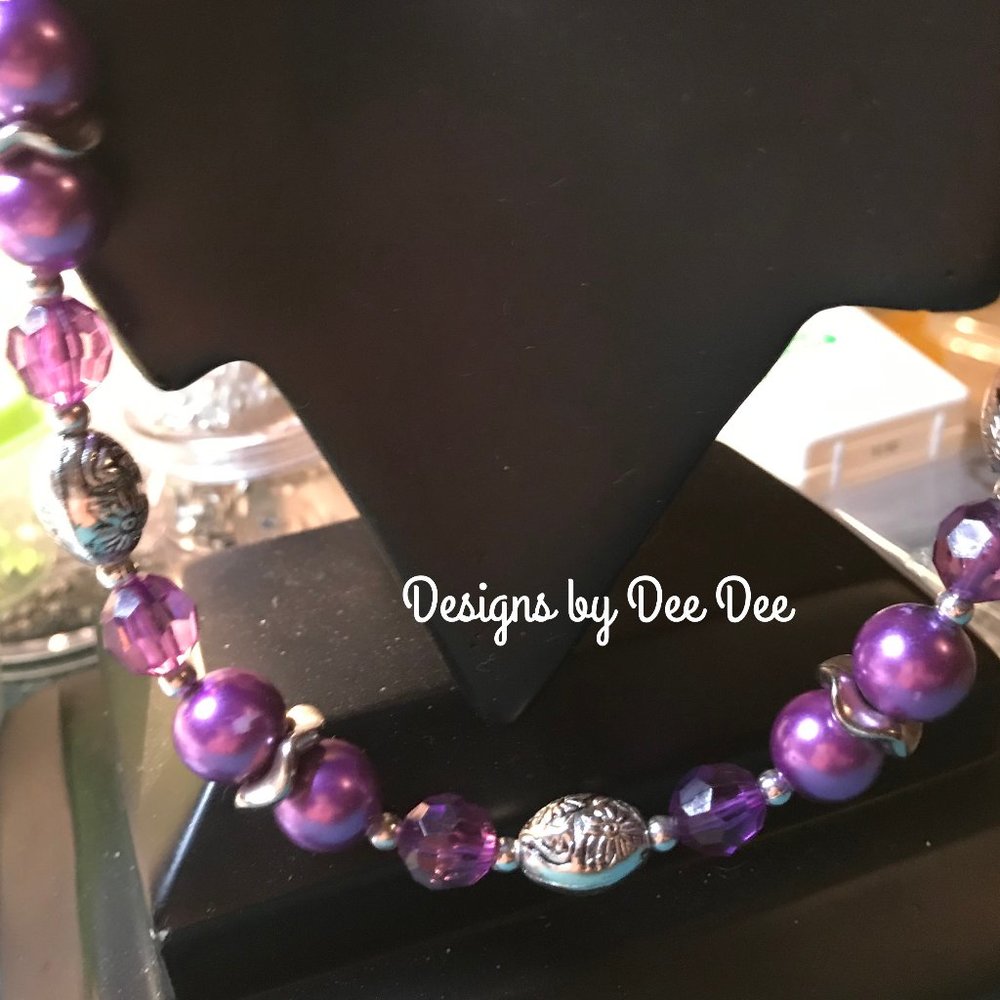 5/$20🔥Violet & Silver Beaded Necklace🔥